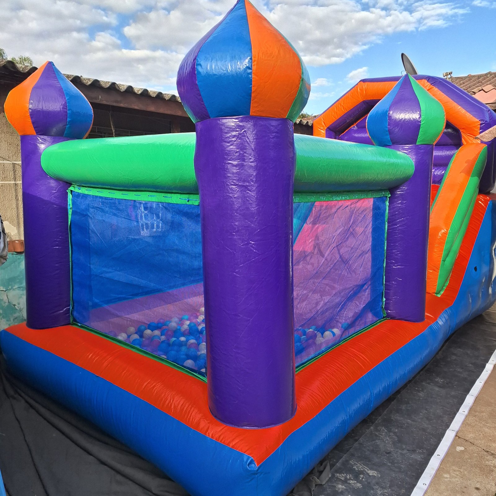 Tobogã com Piscina (2)