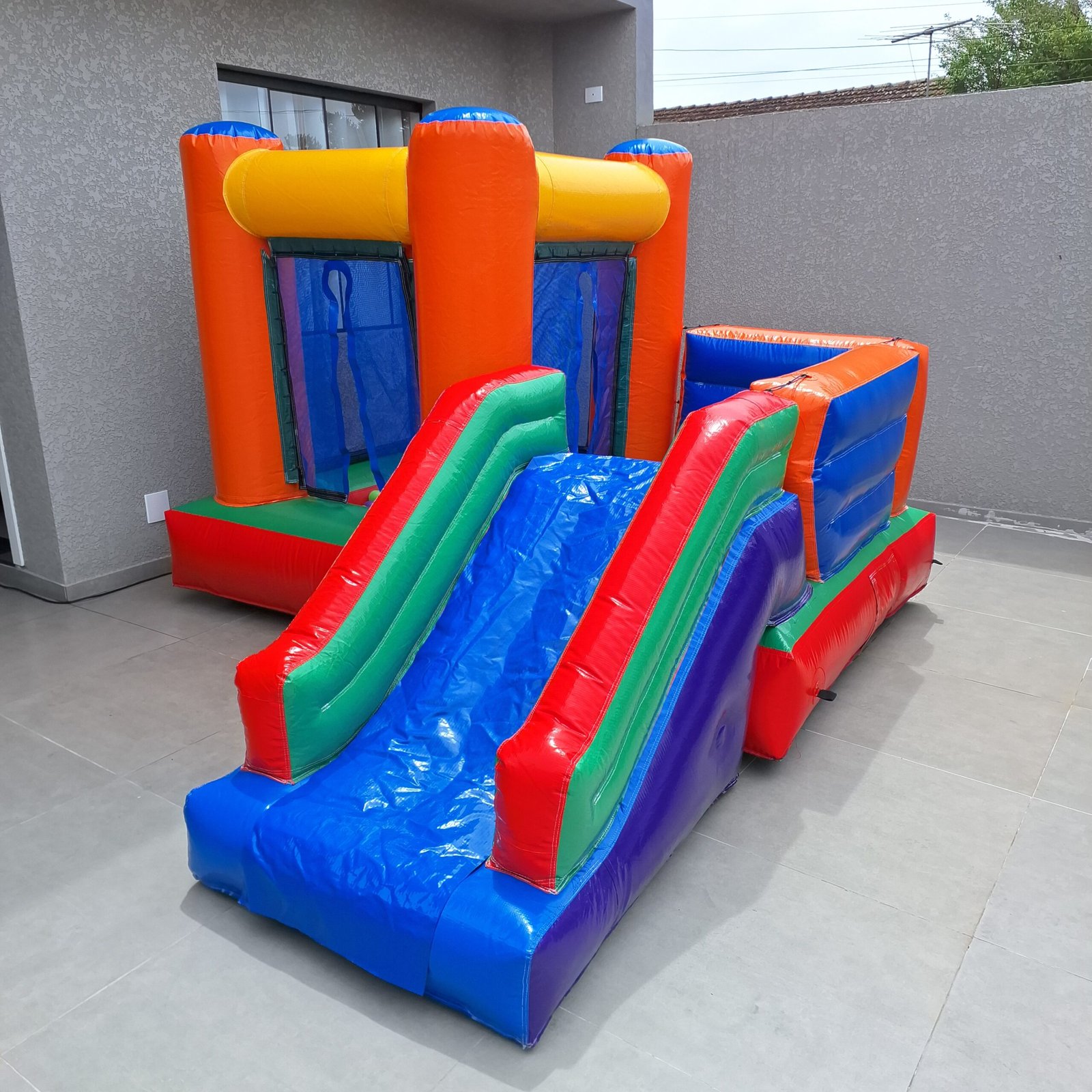 Cubo com piscina (8)